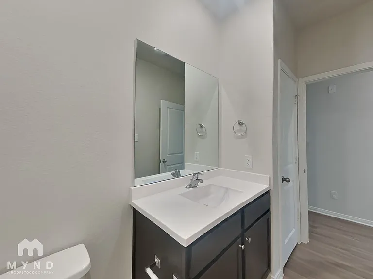 15635 Plum Brook Dr — Photo 14
