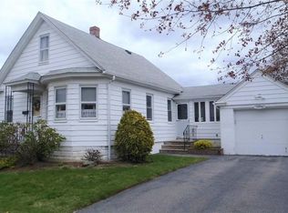 22 Madison Ave, Cranston, RI 02920