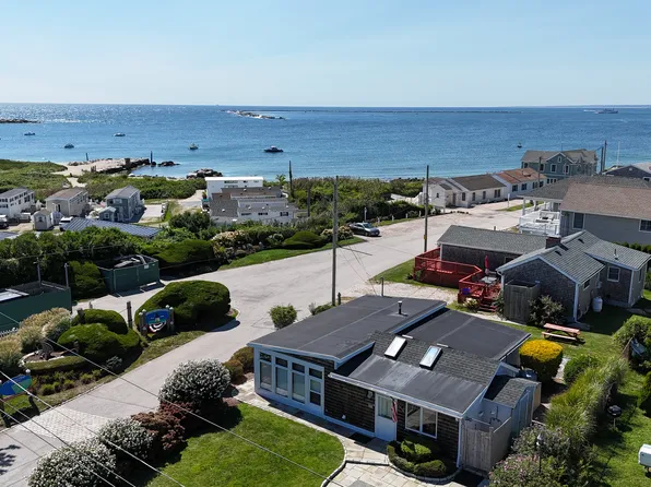 1499 Ocean Rd #1, Narragansett, RI 02882