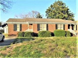117 E John St #A, Mount Olive, NC 28365