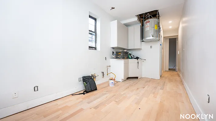 Rented by Nooklyn NYC LLC | media 28