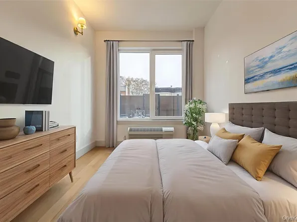 263 Hull Street image 9 of 26