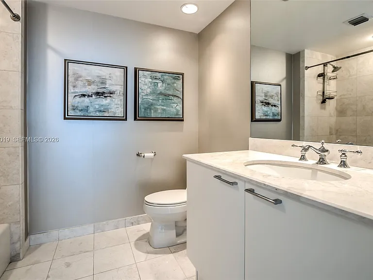 3535 S Ocean Dr #705 — Photo 14