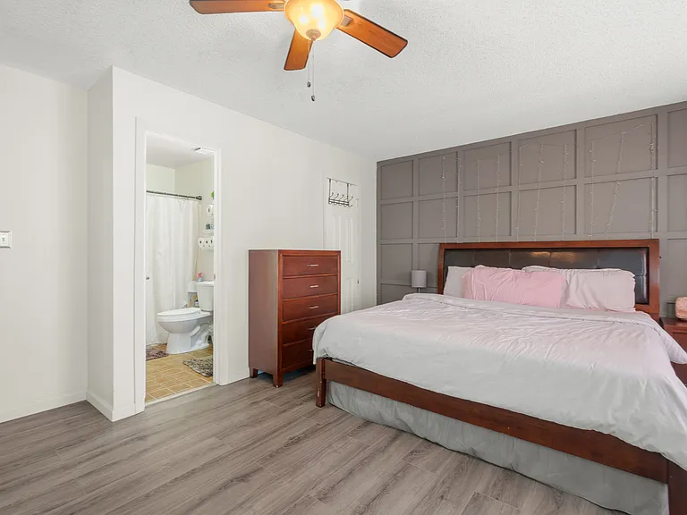 5104 Settlers Park Dr — Photo 18