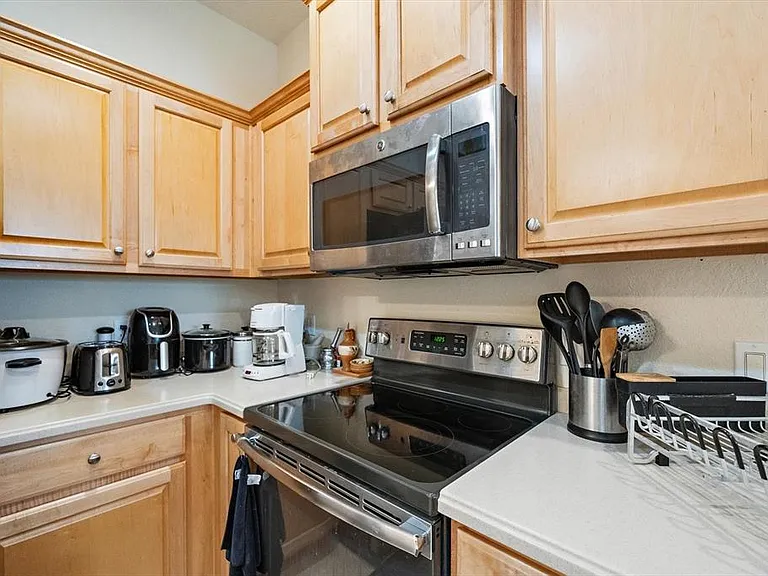 8326 Summer Greens Ter — Photo 23