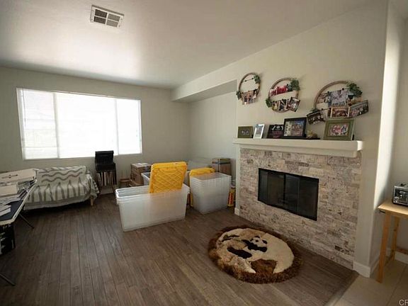 3rd image of 33258 Yucca St
