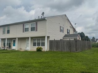3 Locust Ct, Sicklerville, NJ 08081