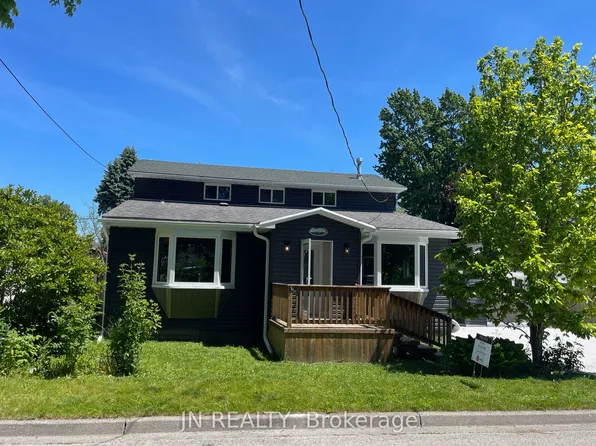 1962 W Franklin Ave, Sarnia, ON N0N 1C0