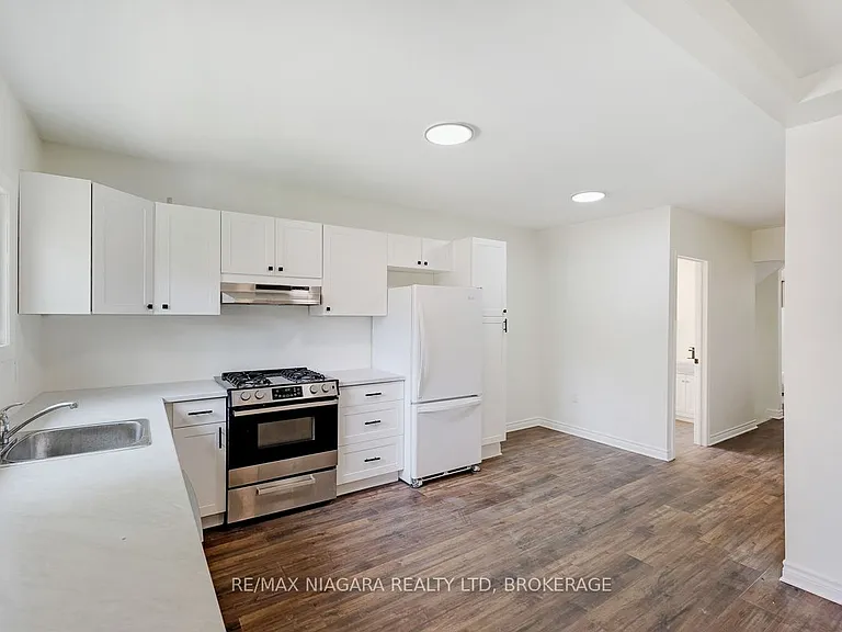 20 Randolph St — Photo 14