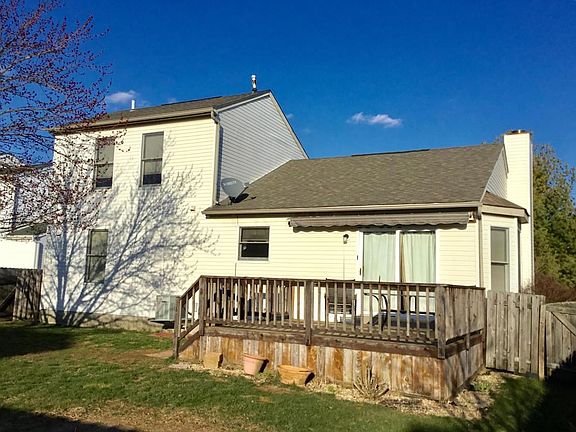5th image of 3193 Drake Ave