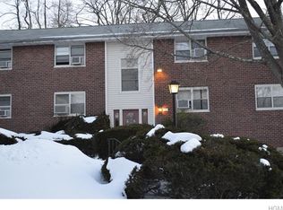 12 Cascade Ter APT 2D, Yonkers, NY 10703