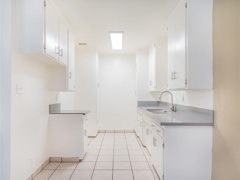 1st image of 4510 Pinafore St APT 2