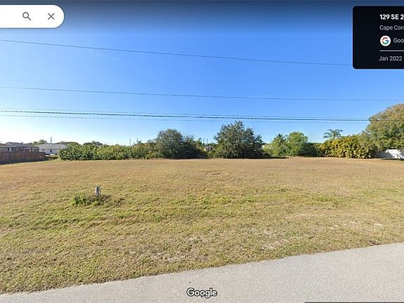 3rd image of 128 SE 2nd Ave