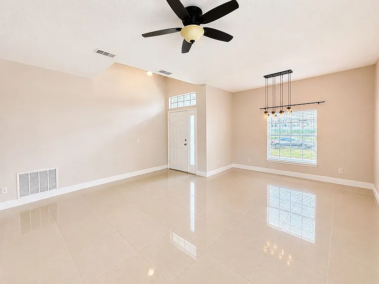 1778 Ribbon Falls Pkwy — Photo 6