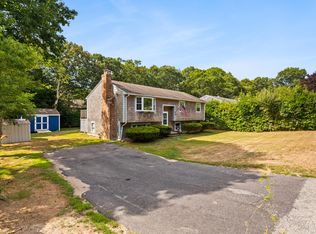 63 Tanglewood Dr, East Falmouth, MA 02536