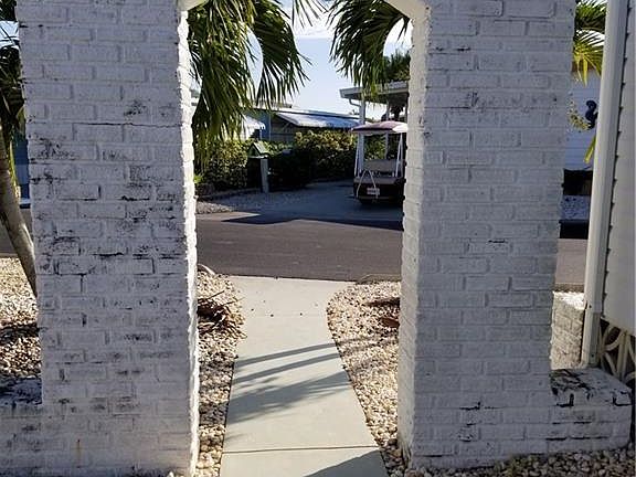 3rd image of 4696 Mai Kai Ln