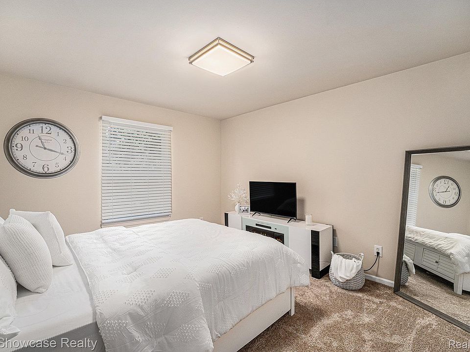 9064 Rhyan Rd, photo 17