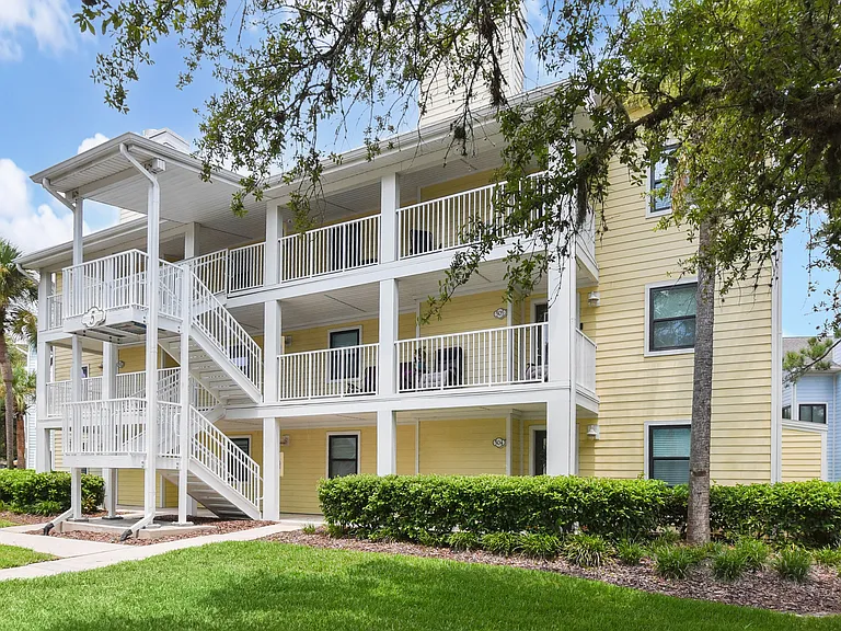 100 Fairway Park Blvd #511 — Photo 1