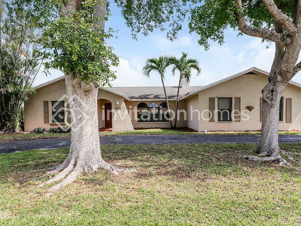 1st image of 4689 Palo Verde Dr