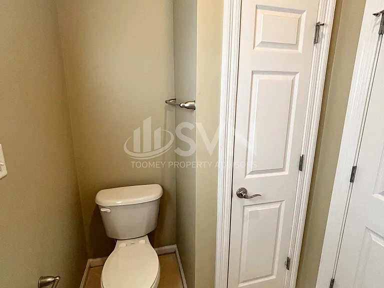 1708 W Hill Ave — Photo 115