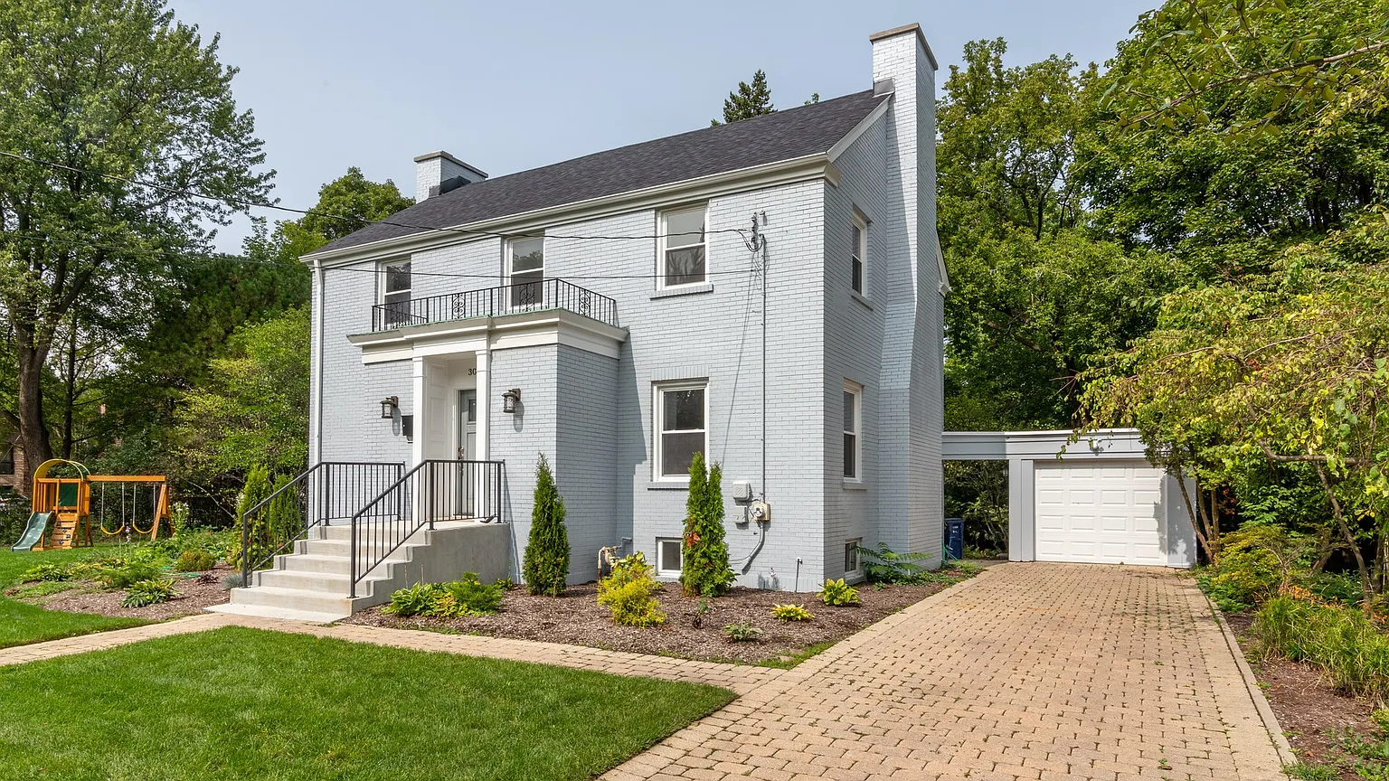 309 Park Ave photo 1
