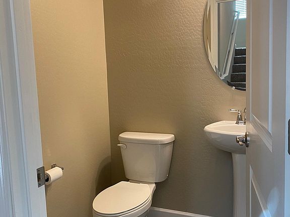 5th image of 240 W Juniper Ave Unit 1190