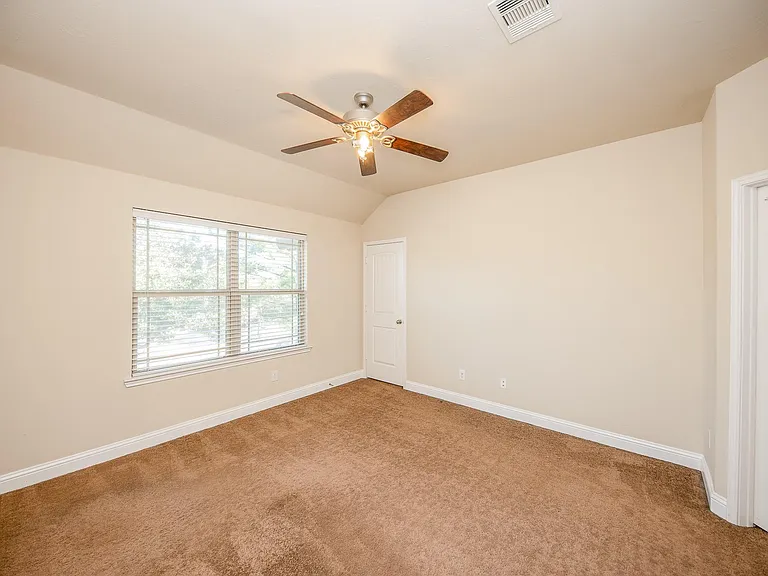 3522 Cardiff Mist Dr — Photo 32