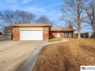 2840 Hallmark Ct, Lincoln, NE, 68507