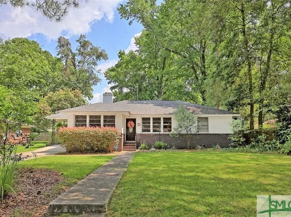 8 Dyches Drive, Savannah, GA 31406