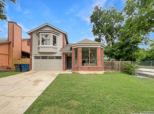 5995 Catalina Sunrise Dr, San Antonio, TX 78244