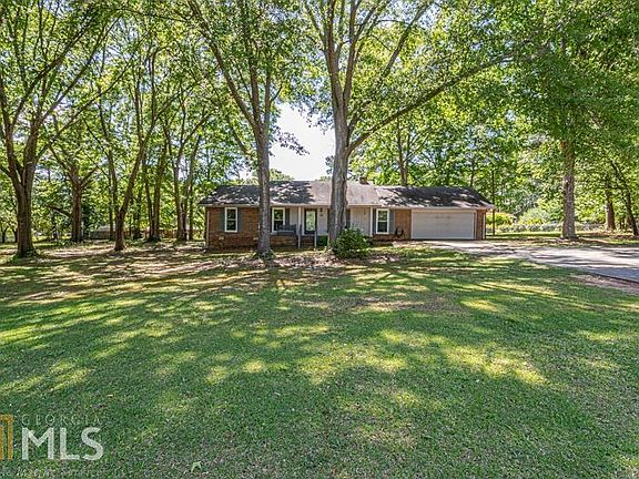 2nd image of 130 Brierwood Ct