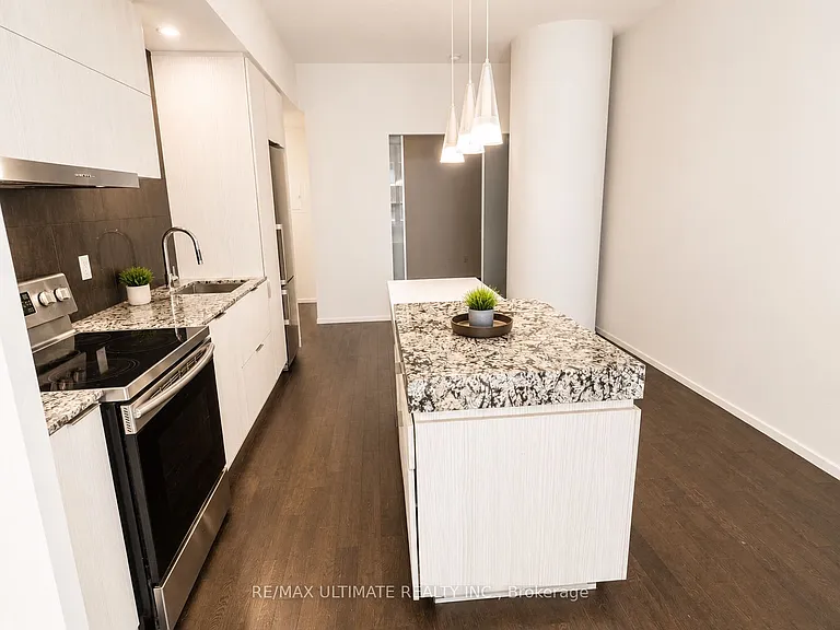 101 Charles St E #301 — Photo 5