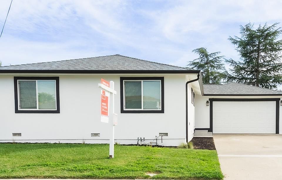 1st image of 3797 Oregon Way