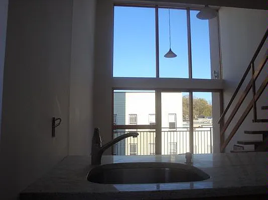 Rented by Dream Space Realty | media 6