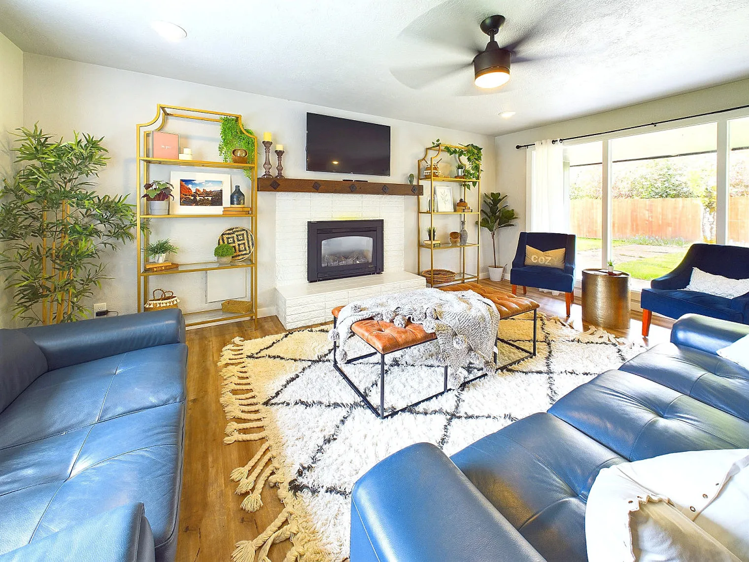 3 bed, 2.0 bath, 1517 sqft, $7,052 — Photo 1