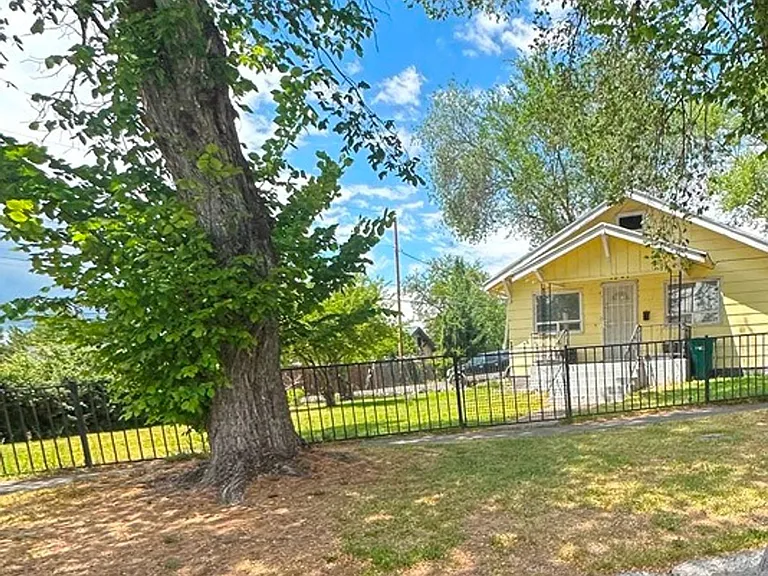 1841 Esplanade Ave — Photo 1