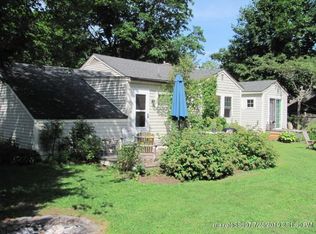 6 Pine St, Kennebunk, ME 04043