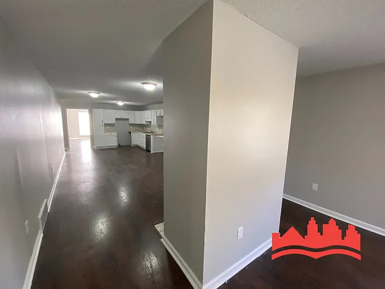 4444 Kings Valley Cv W — Photo 10