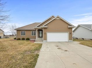 765 7th Ave, Columbus, NE 68601