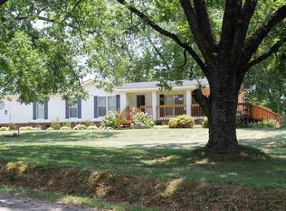 220 Mullikin Rd, Liberty, SC 29657