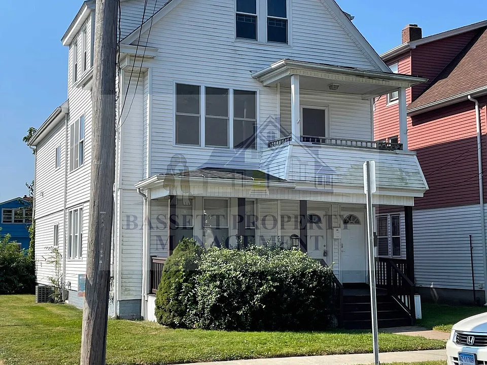 68 Church St #3