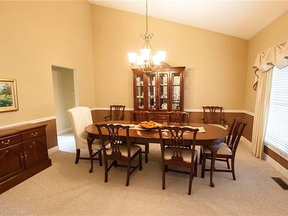 3rd image of 11667 Hunterton Ct