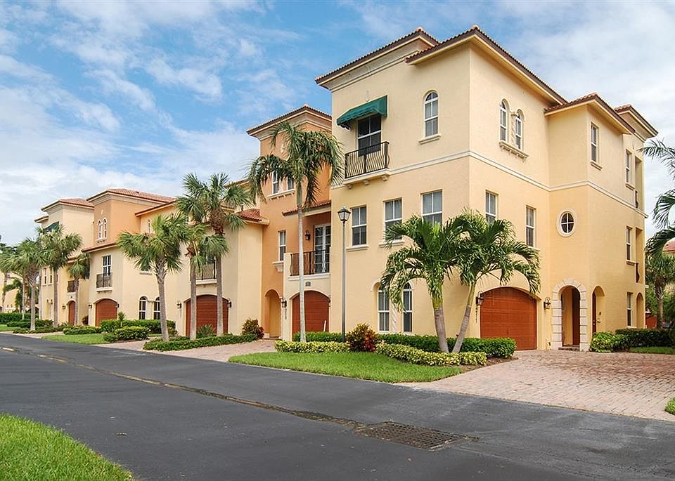 1st image of 211 Ocean Bay Dr