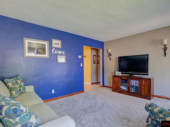 3rd image of 817 5th St S