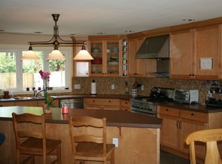 1023 S 296th Pl, Federal Way, WA 98003