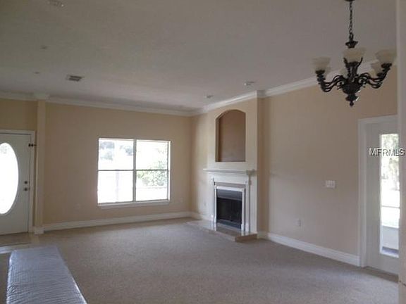 4th image of 485 Pleasant Oaks Trl