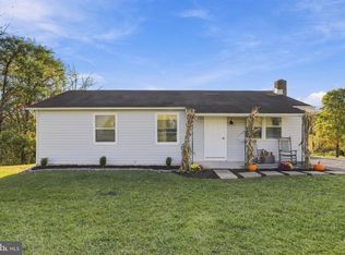 200 E Ridge Loop Rd, Romney, WV 26757