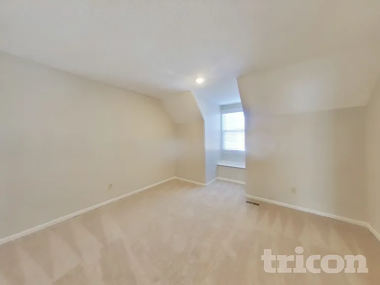 11009 W 131st St — Photo 21