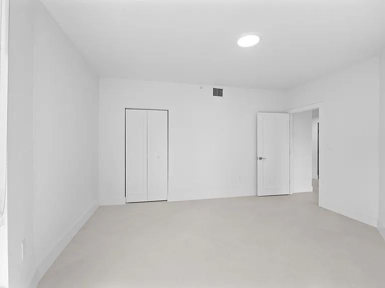 Cauley Residences by Trion Living — Photo 33