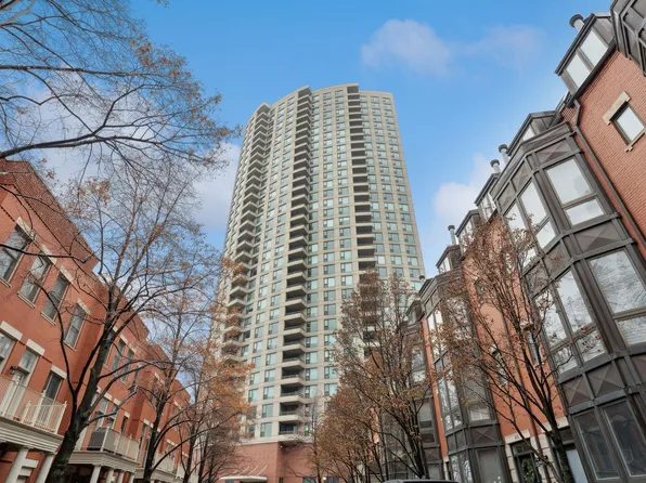 501 N Clinton St APT 1203, Chicago, IL 60654
